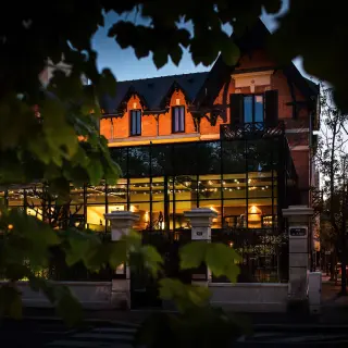 MAISON DECORET