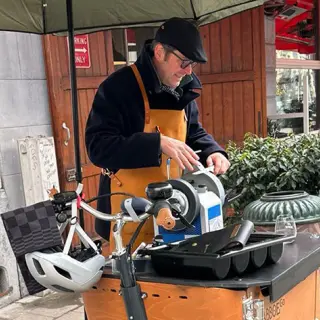 COMMANDANT COUTEAUX - Producteur
