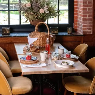 L'AUBERGE DU CHÂTEAU DE LEIGNON - Restaurant