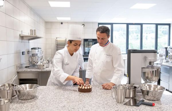 ECOLE NATIONALE SUPERIEURE DE PATISSERIE - ENSP - College Culinaire de France
