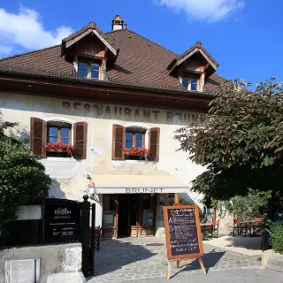 CAFE BRUNET